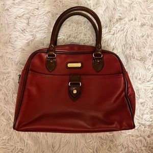 Iiz Claiborne red purse.